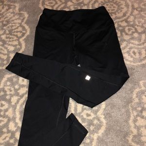 victoria secret ultimate leggings